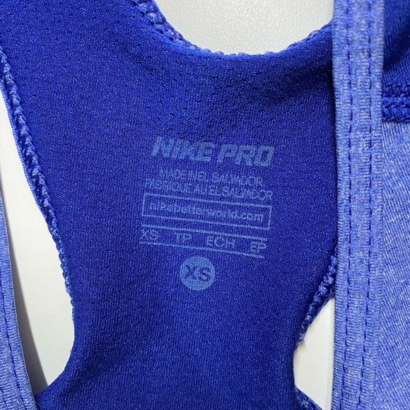 Nike Tank Top - Picture 2 of 3